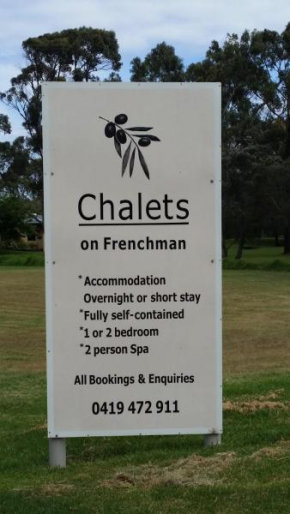 Отель Chalets on Frenchman  Олбани